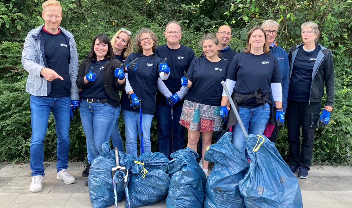 Wij ruimen op!  Teams van JACKON by BEWI nemen deel aan World Cleanup Day